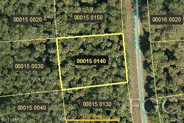 124 Corry Ave., Lehigh Acres, FL 33974