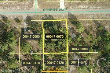 922 Sunrise Blvd., Lehigh Acres, FL 33974