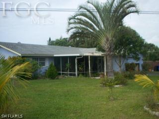 15610 Lake Candlewood Dr., Fort Myers, FL 33908