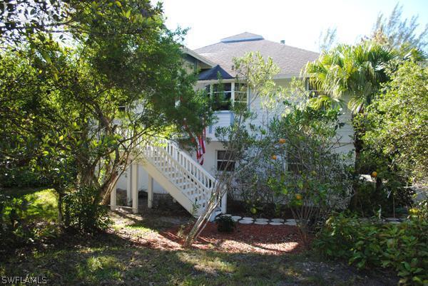 2011 Mitzi Ln., Sanibel, FL 33957