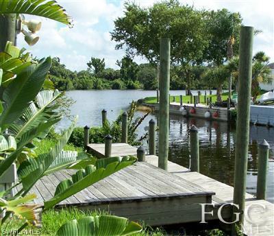 2121 Safe Harbour Ct., Alva, FL 33920