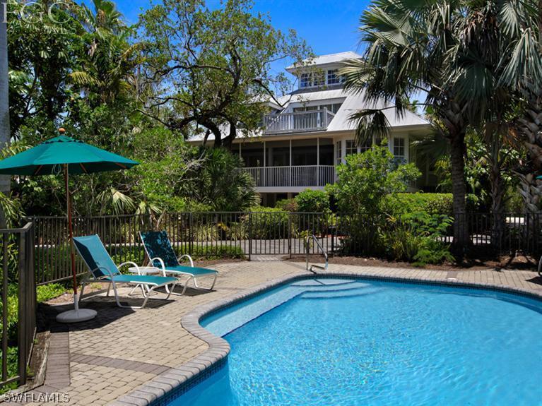 2665 W Gulf Dr. #B, Sanibel, FL 33957