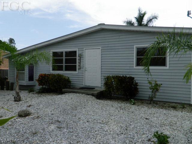 2571 Rose Ln., St. James City, FL 33956