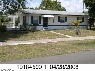 3956 Deleon St., Fort Myers, FL 33901