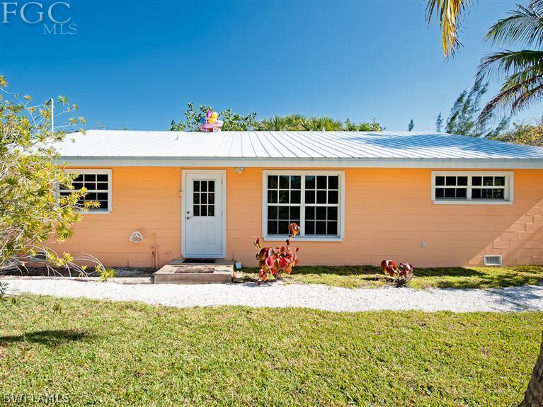 398 Old Trail Rd., Sanibel, FL 33957