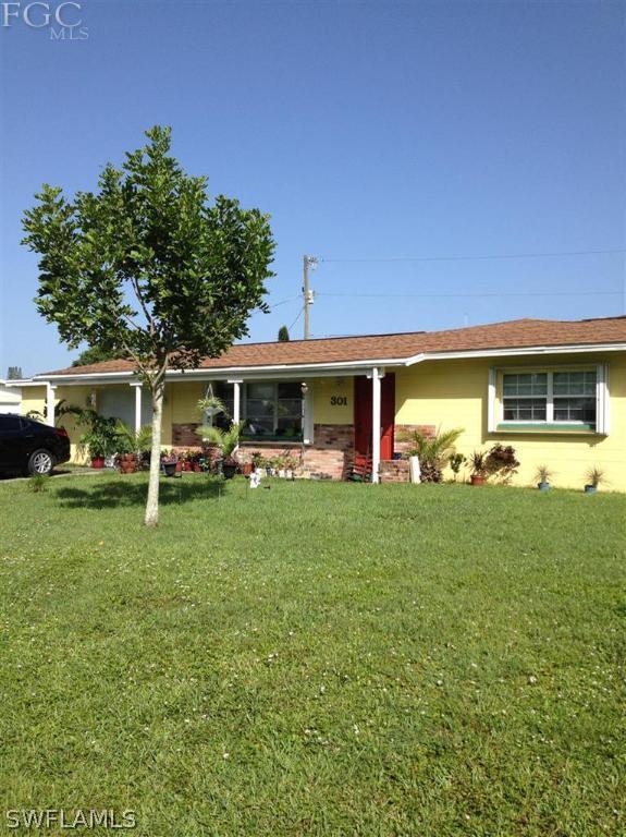 301 Coolidge Ave., Lehigh Acres, FL 33936