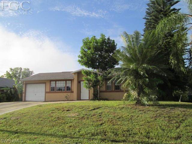 3703 7th St., Lehigh Acres, FL 33976