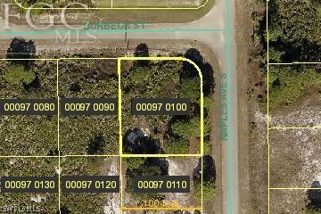 1272 Burbeck St., Lehigh Acres, FL 33913