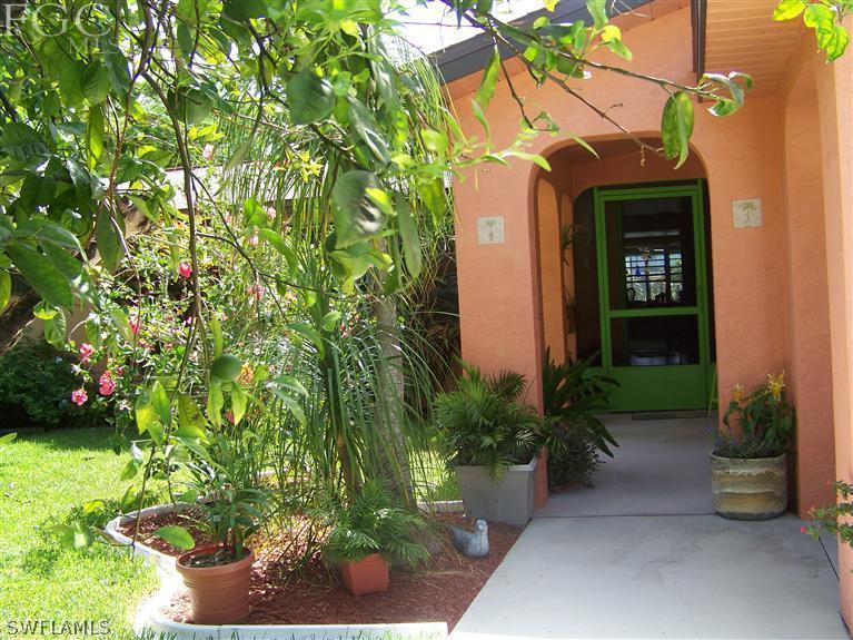 2745 Sanderling Ln., St. James City, FL 33956