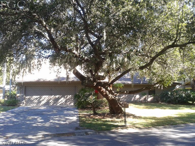 5469 Beneva Woods Way, Sarasota, FL 34233