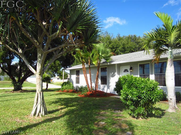 2217 NE 13th Ln., Cape Coral, FL 33909