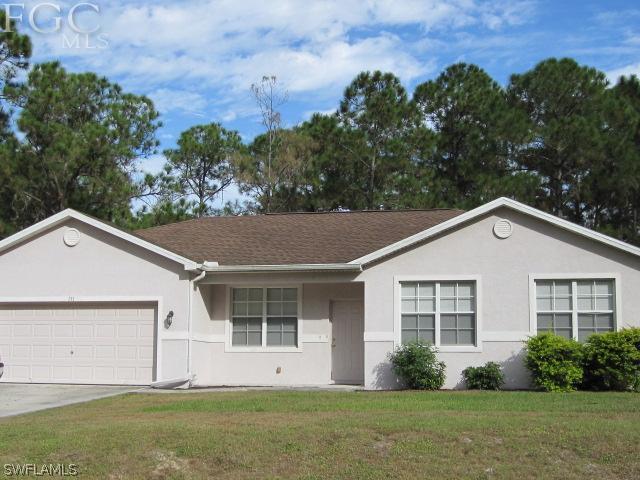191 Lomax Ave., Lehigh Acres, FL 33974