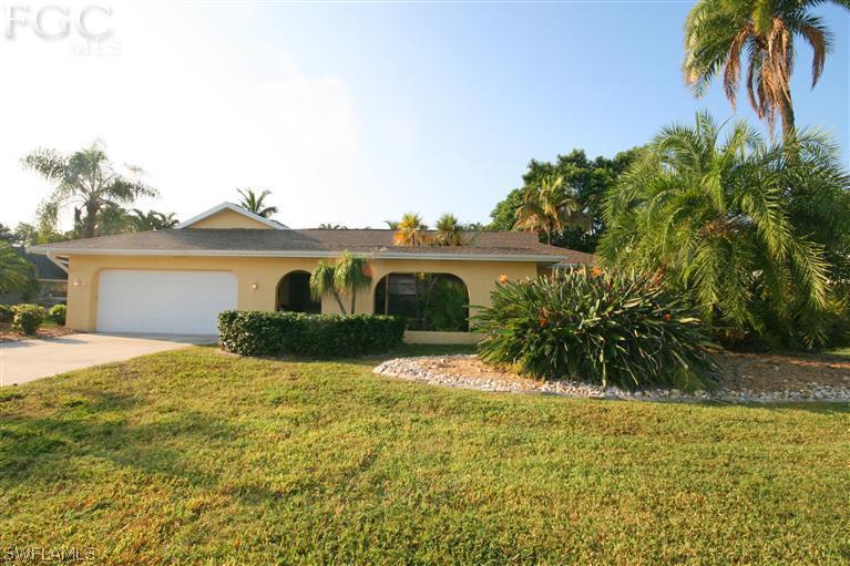 1056 Deep Lagoon Ln., Fort Myers, FL 33919