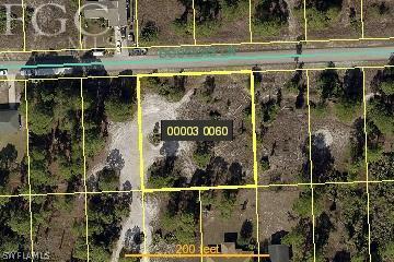 4113 Douglas Ln., Lehigh Acres, FL 33976