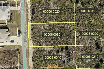 818 E 5th St., Lehigh Acres, FL 33972