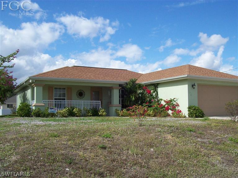 56 Susan Ave., Lehigh Acres, FL 33976