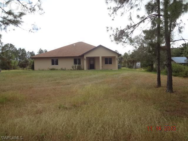7823 NW Canal Ter., Labelle, FL 33936