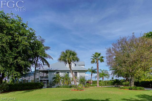 562 Lake Murex Cir., Sanibel, FL 33957