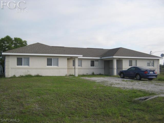 2201 Daniel Ave., Lehigh Acres, FL 33971