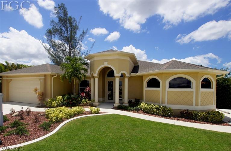 162 Cape Coral Pkwy., Cape Coral, FL 33914