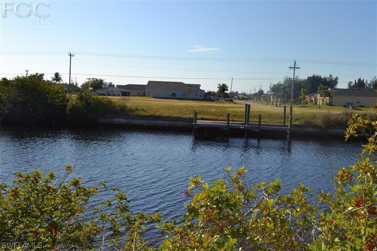 3318 NW 1st St., Cape Coral, FL 33993