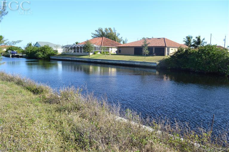 621 NW 39th Ave., Cape Coral, FL 33993