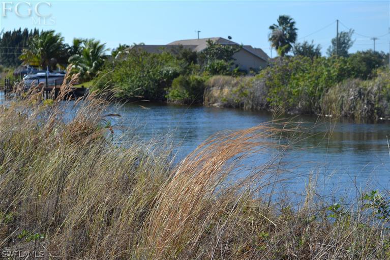 1030 NW 38th Pl., Cape Coral, FL 33993