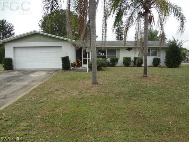 201 Seaton Ave., Lehigh Acres, FL 33936