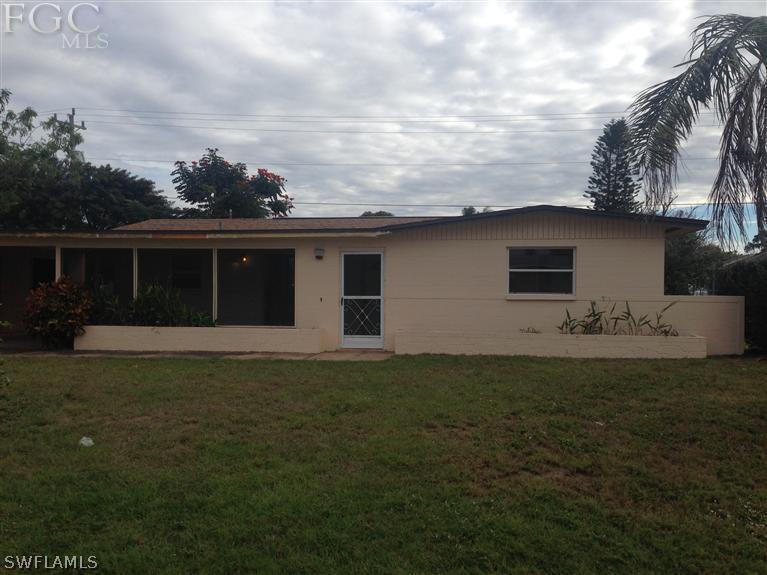 108 Coolidge Ave., Lehigh Acres, FL 33936