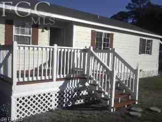 816 Acacia Ave., Lehigh Acres, FL 33972