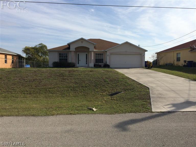 820 Adeline Ave., Lehigh Acres, FL 33971