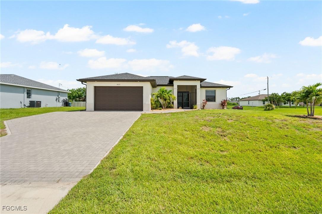 1825 Kismet Pkwy., Cape Coral, FL 33993