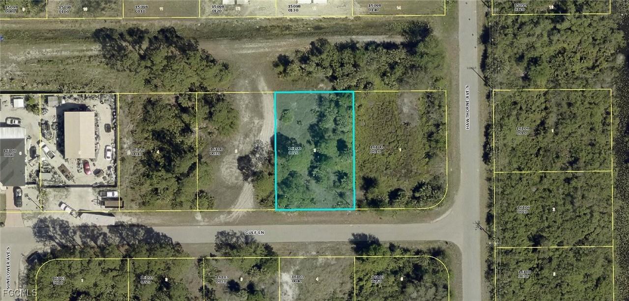877 Gulf Ln., Lehigh Acres, FL 33974
