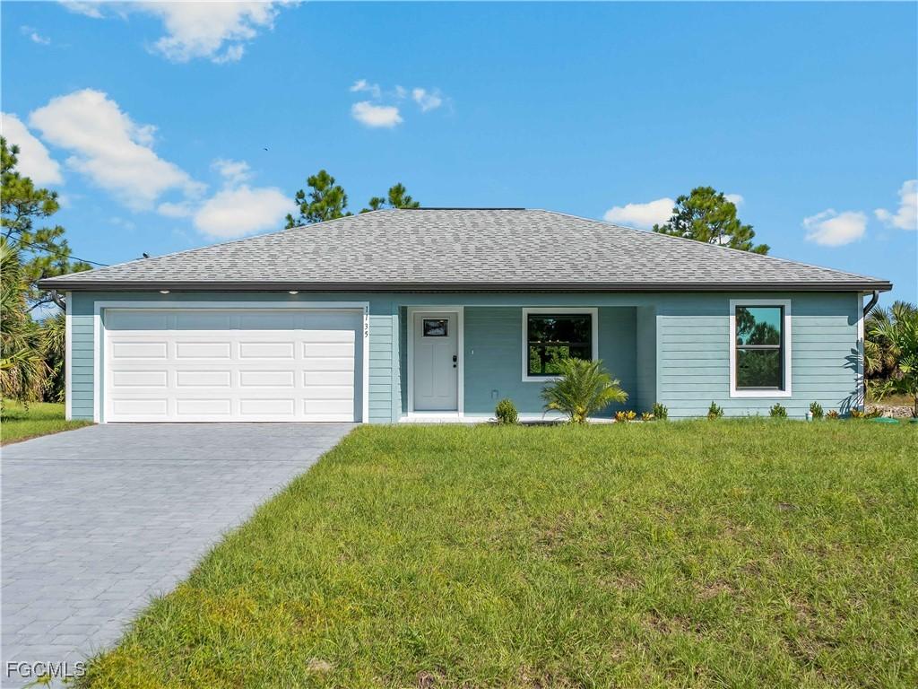 1135 Augusta St., Lehigh Acres, FL 33974