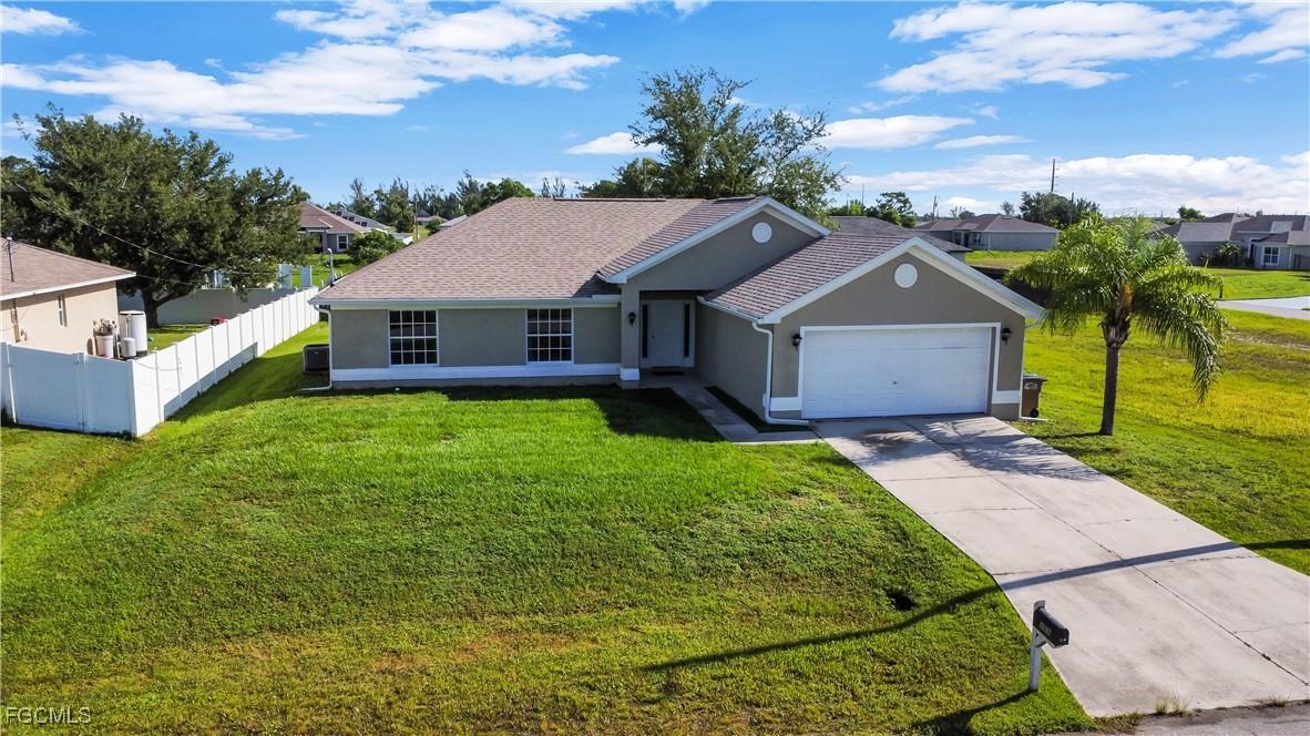 109 NW 14th St., Cape Coral, FL 33993