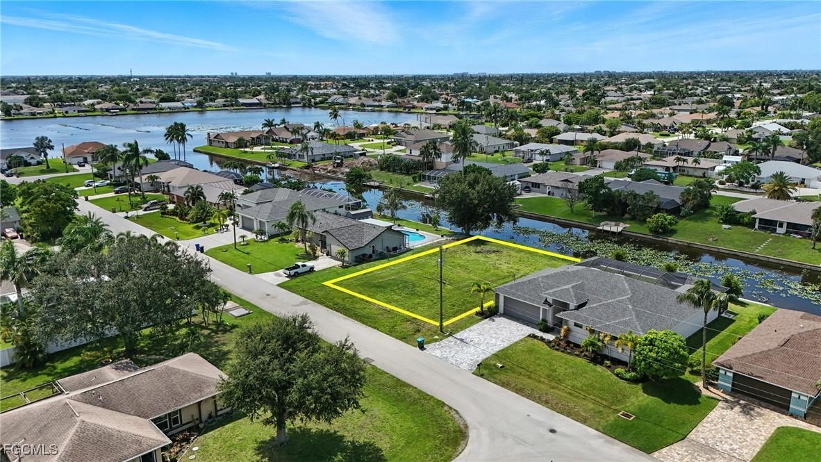 610 SW 35th St., Cape Coral, FL 33914