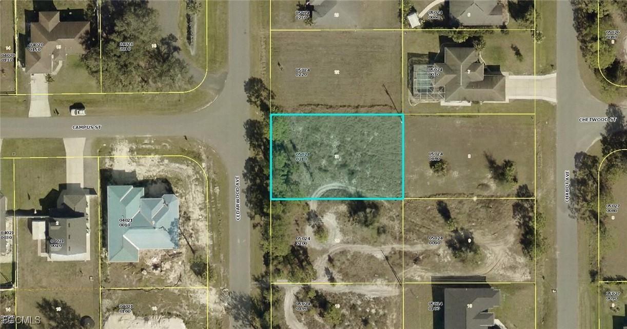 6561 Cedarwood Ave., Fort Myers, FL 33905
