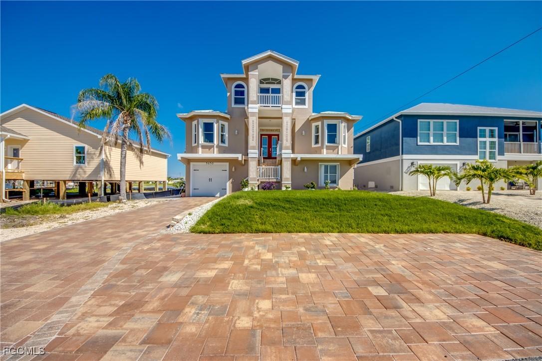 3430 1st Ave., St James City, FL 33956