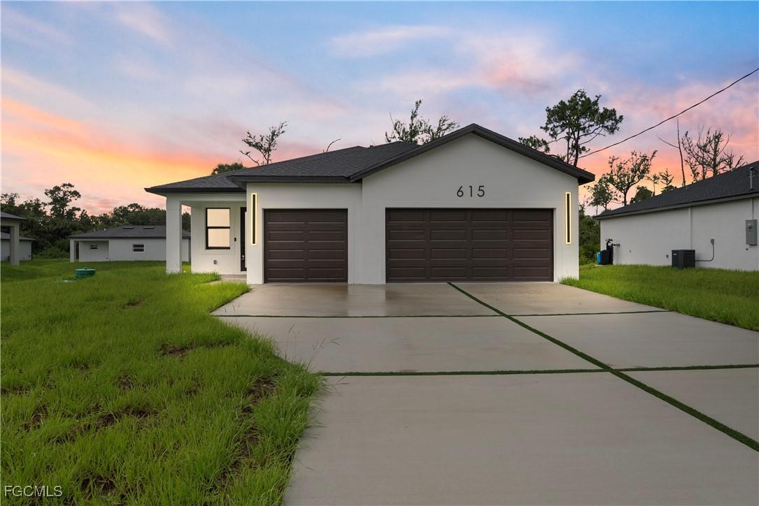 615 Greenbriar Blvd., Lehigh Acres, FL 33972