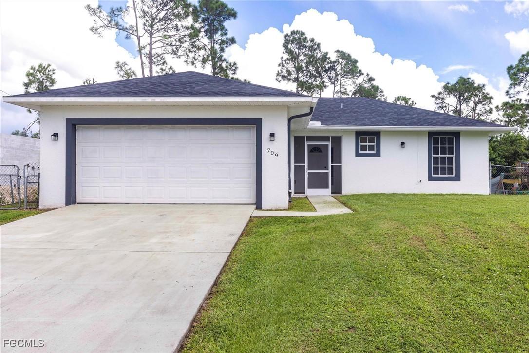 709 Puccini Ave., Lehigh Acres, FL 33974
