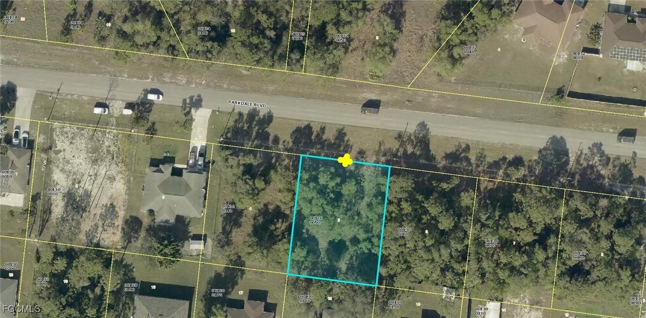 416 Parkdale Blvd., Lehigh Acres, FL 33974
