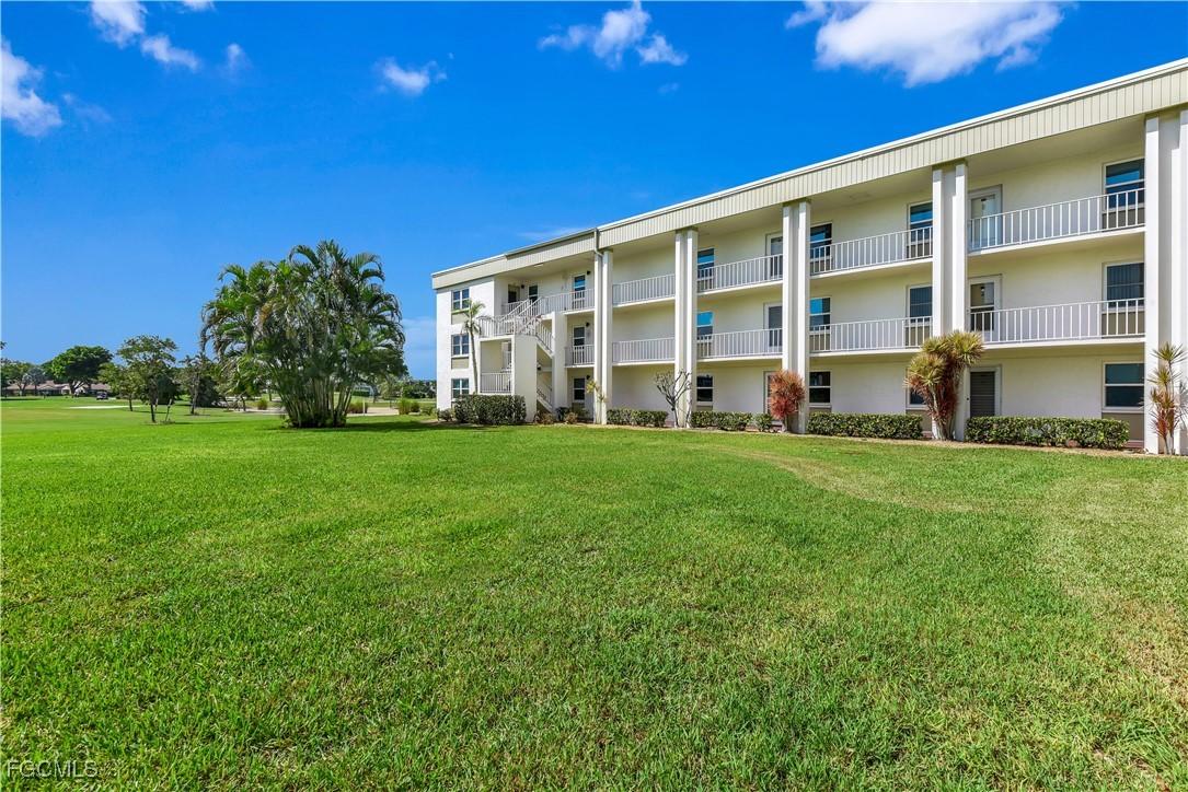 1624 Pine Valley Dr. #115, Fort Myers, FL 33907