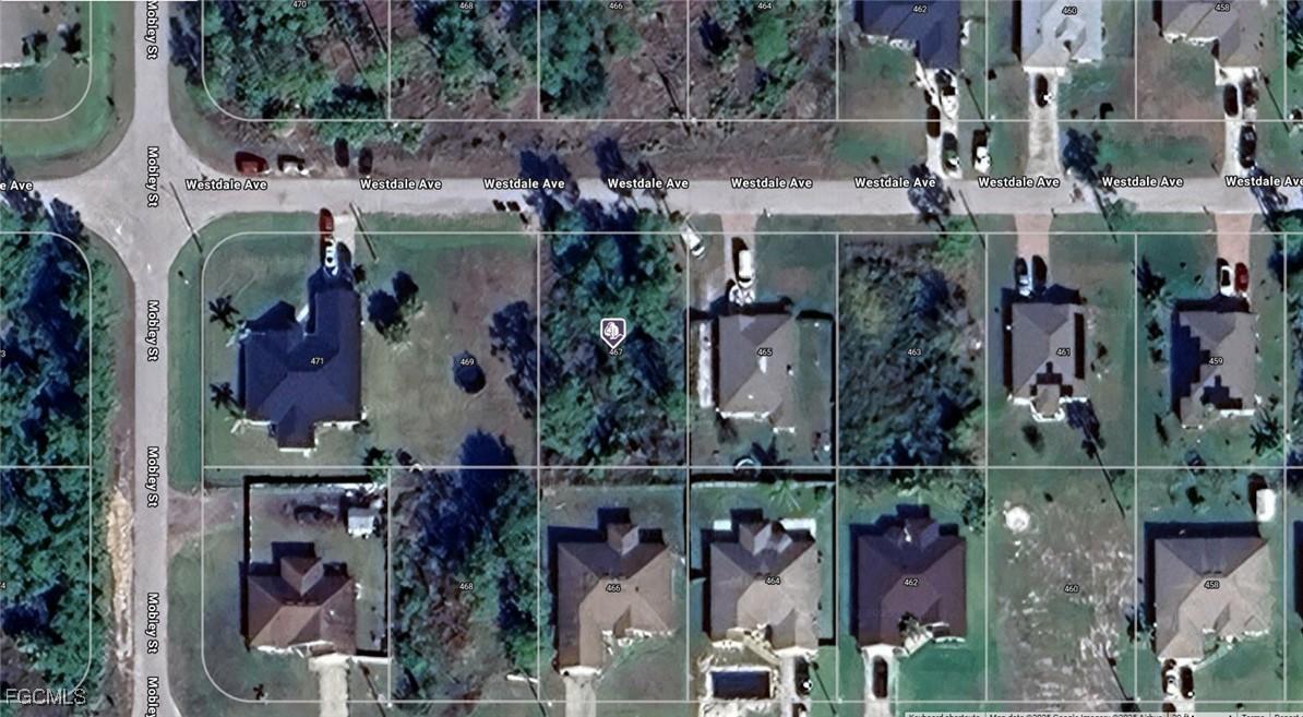 467 Westdale Ave., Lehigh Acres, FL 33972