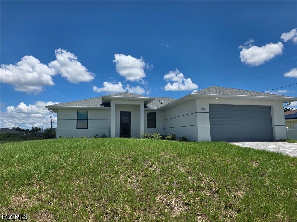 629 NW 28th Ter., Cape Coral, FL 33993