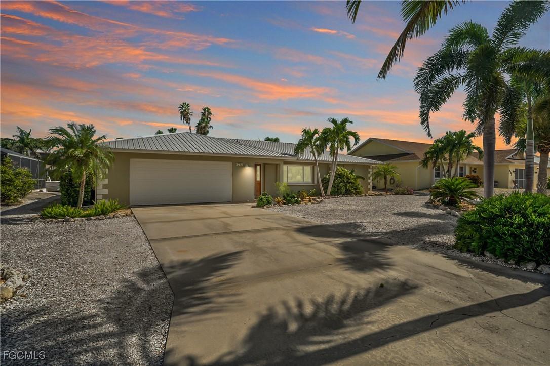 3471 Manatee Dr., St James City, FL 33956