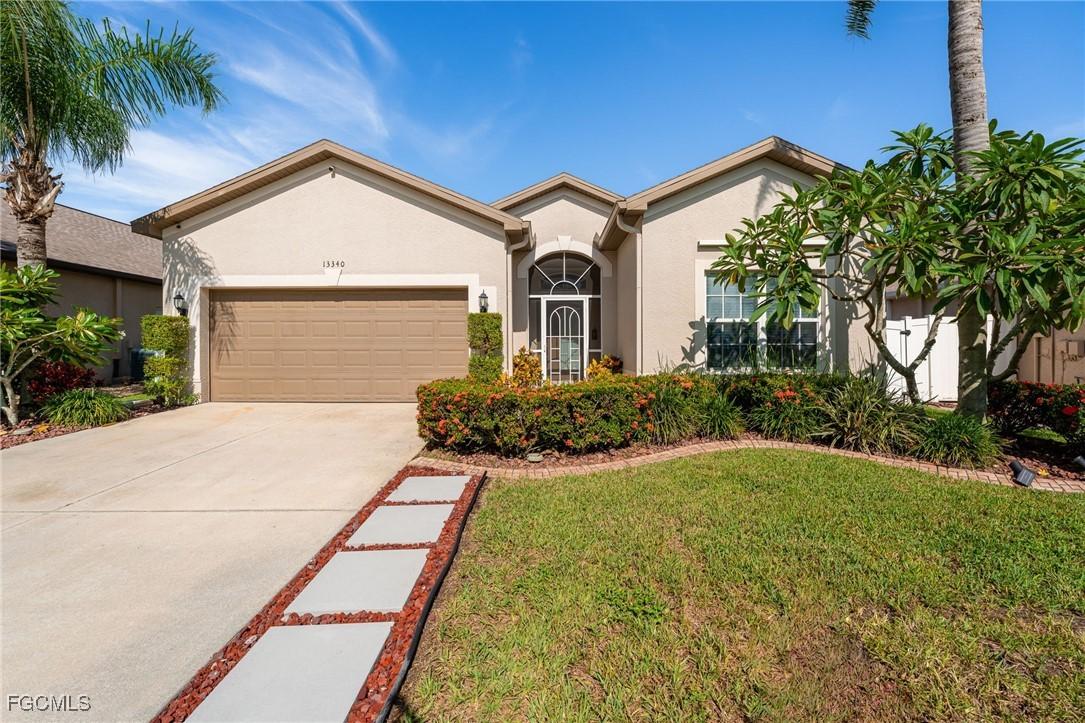 13340 Hampton Park Ct., Fort Myers, FL 33913