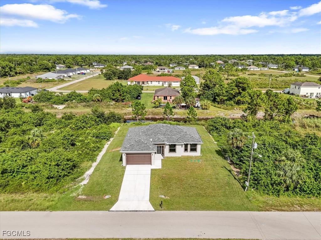 843 Theodore Vail St., Lehigh Acres, FL 33974