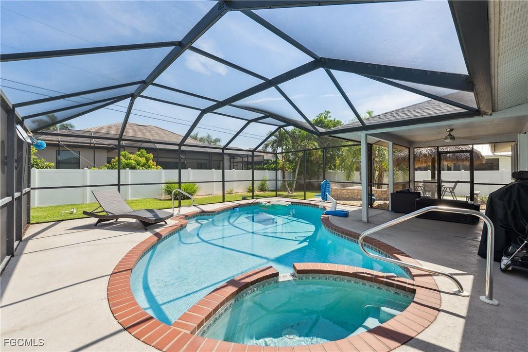 1913 SW 51st Ter., Cape Coral, FL 33914