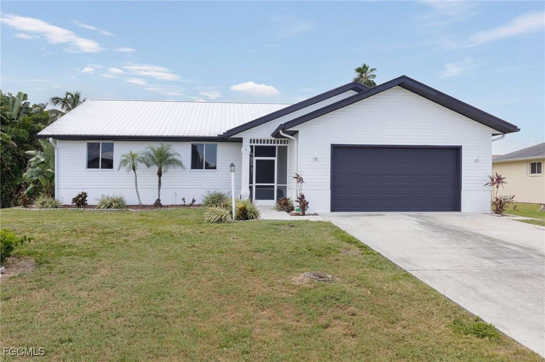 17619 Boat Club Dr., Fort Myers, FL 33908