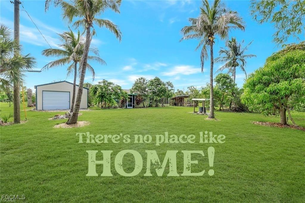 10464 Betsy Pkwy., St James City, FL 33956